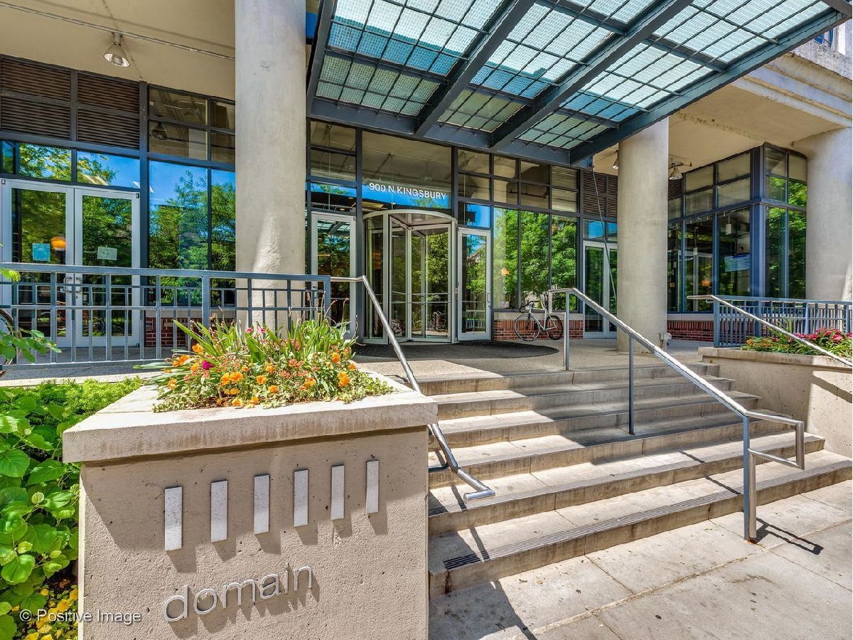 Condominiums Rented Domain Lofts Chicago Illinois, 900 Kingsbury