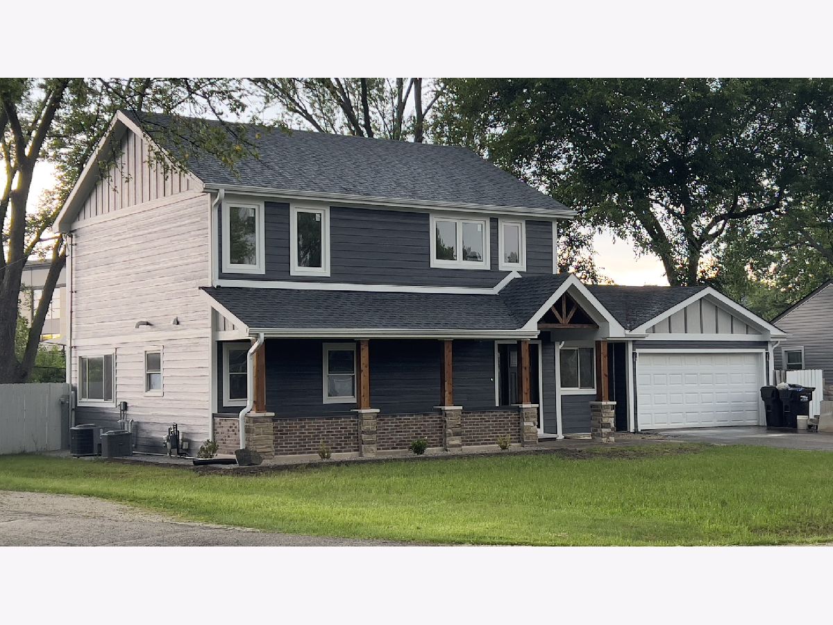 Homes Sold White Oaks Lake Zurich Illinois, 7 Pamela