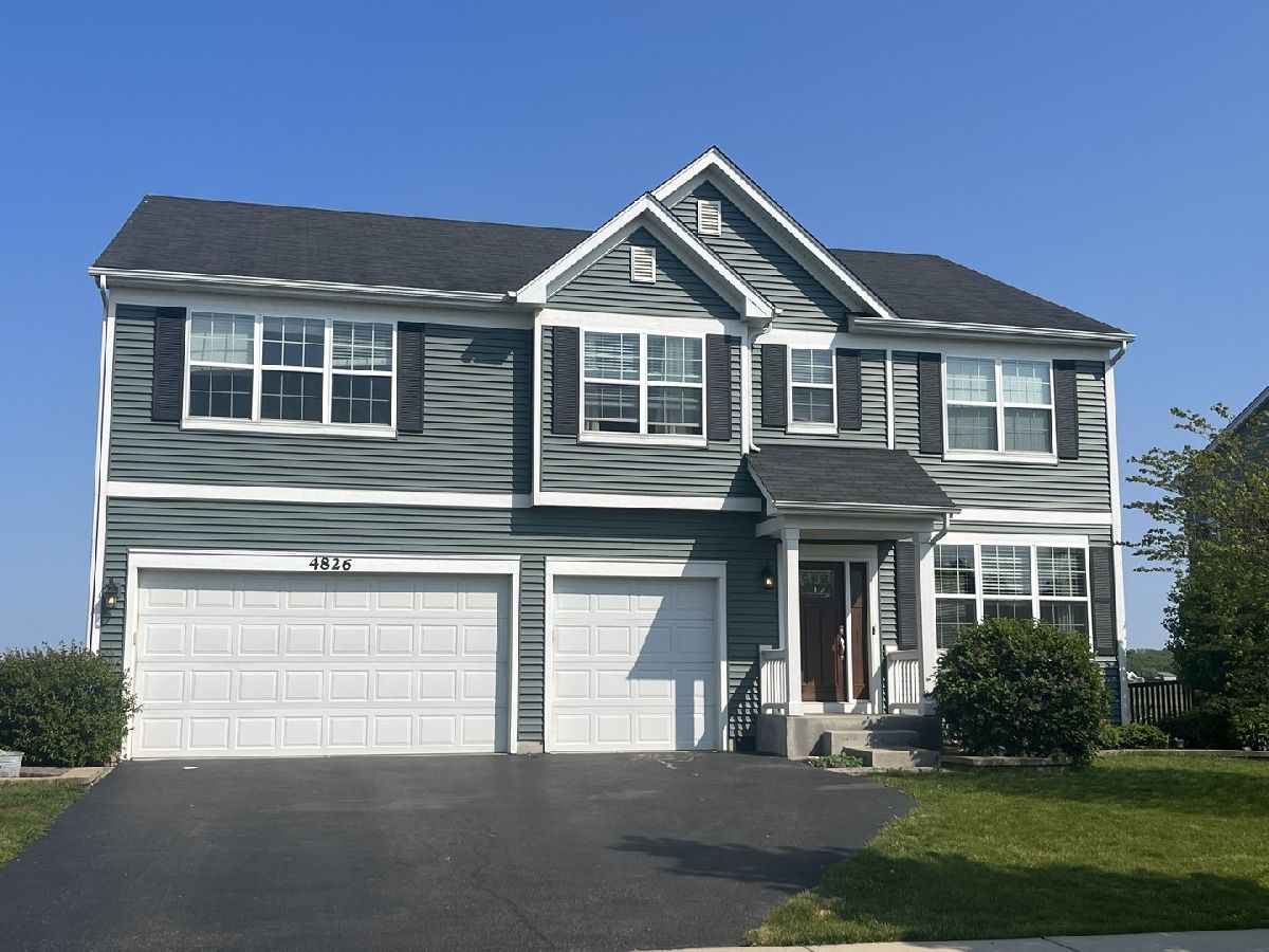Homes Rented Hunt Club Oswego Illinois, 4826 Weaver