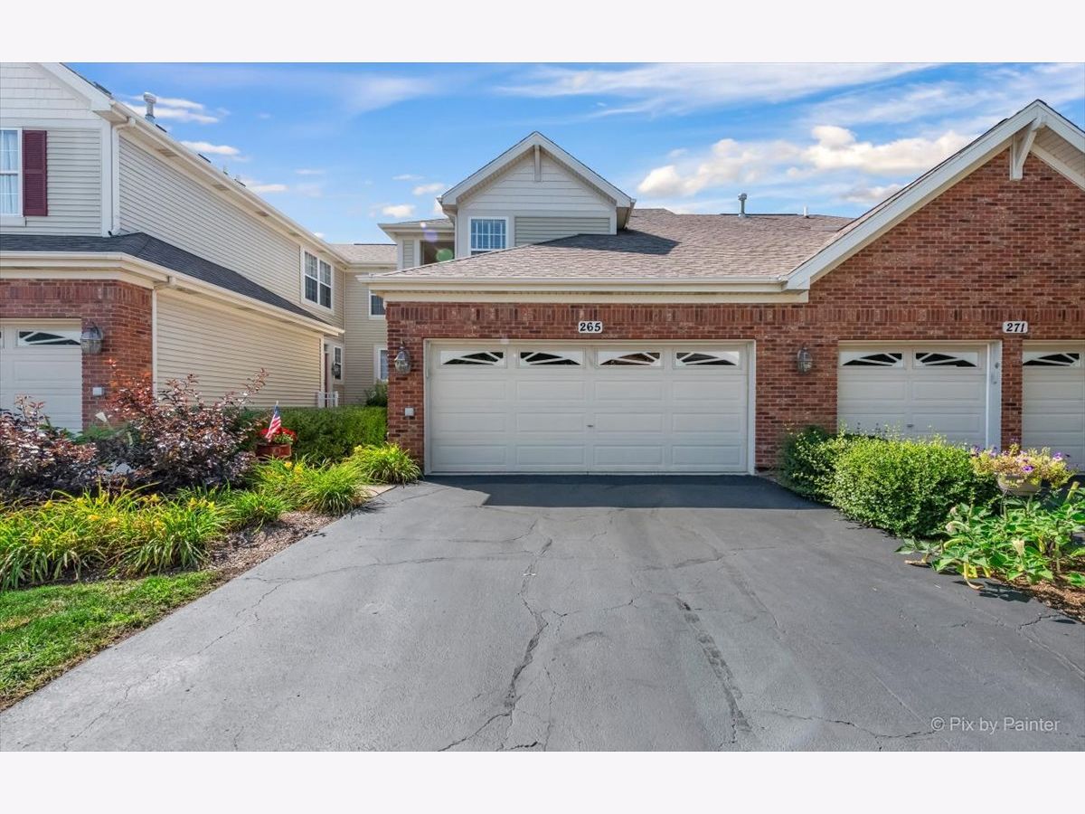 Townhomes Rented Remington Glen St Charles Illinois, 265 Birch