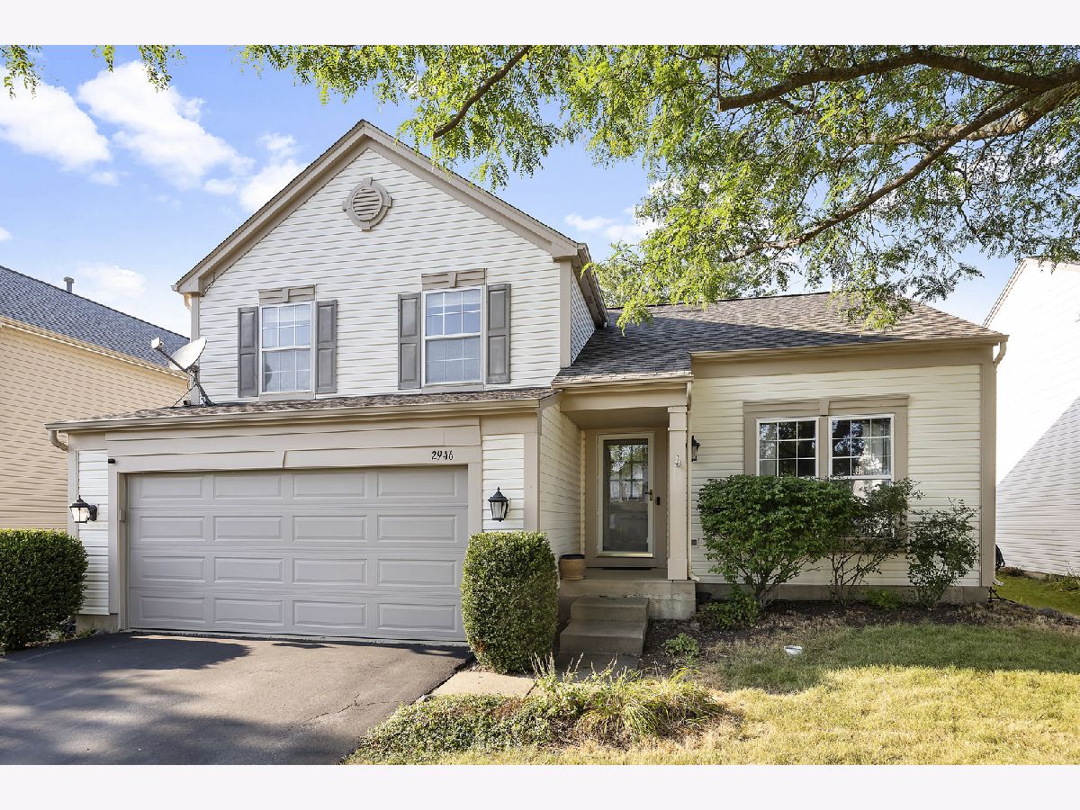 Homes & Townhomes Sold Harbor Springs Aurora Illinois, 2946 Coastal