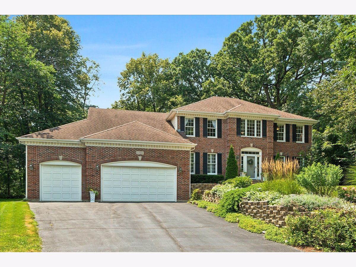 Homes Sold Durwood Forest Bartlett Illinois, 1280 Eagle