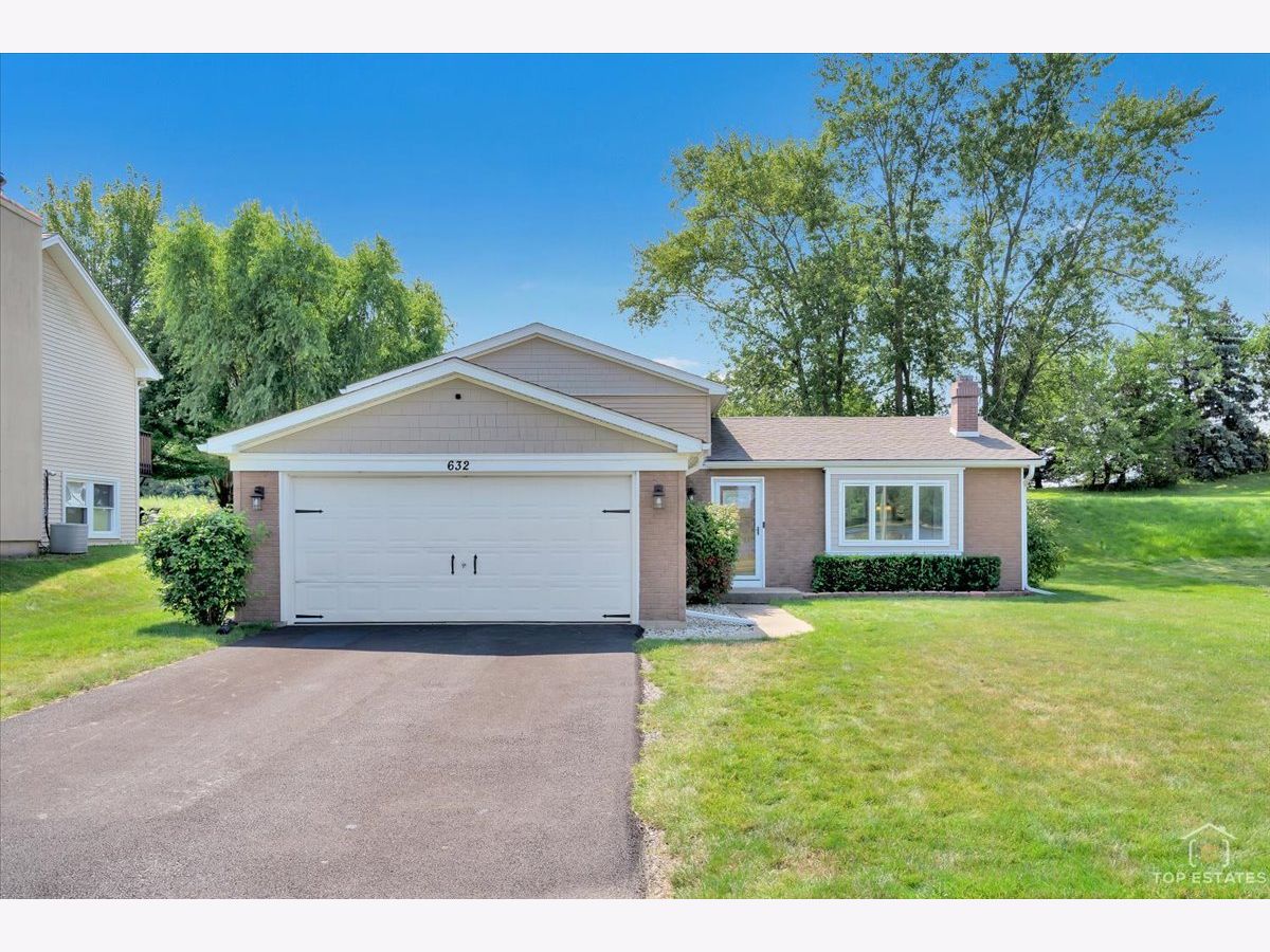 Homes Sold Americana Heights Lindenhurst Illinois, 632 Federal