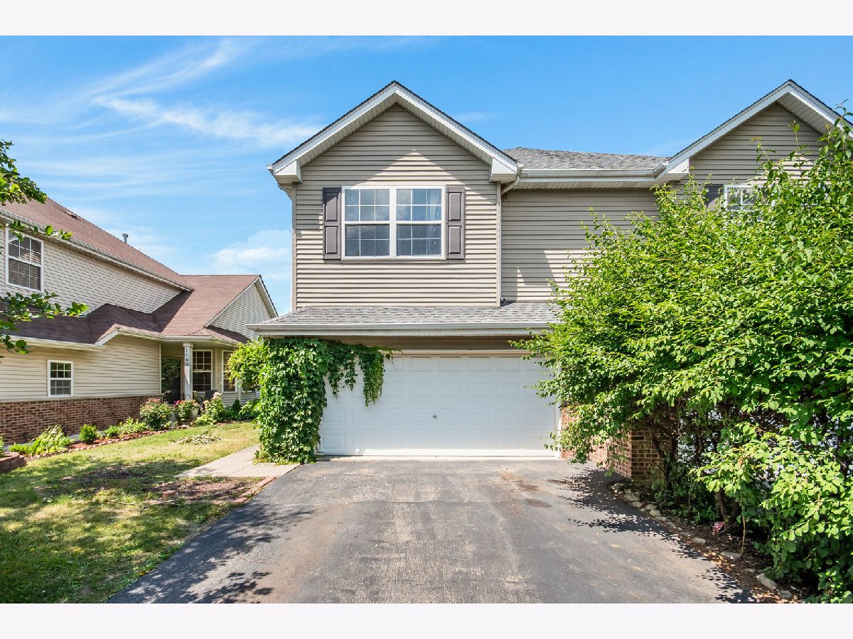 Homes & Townhomes Sold Marquette Estates Romeoville Illinois, 1162 Grand