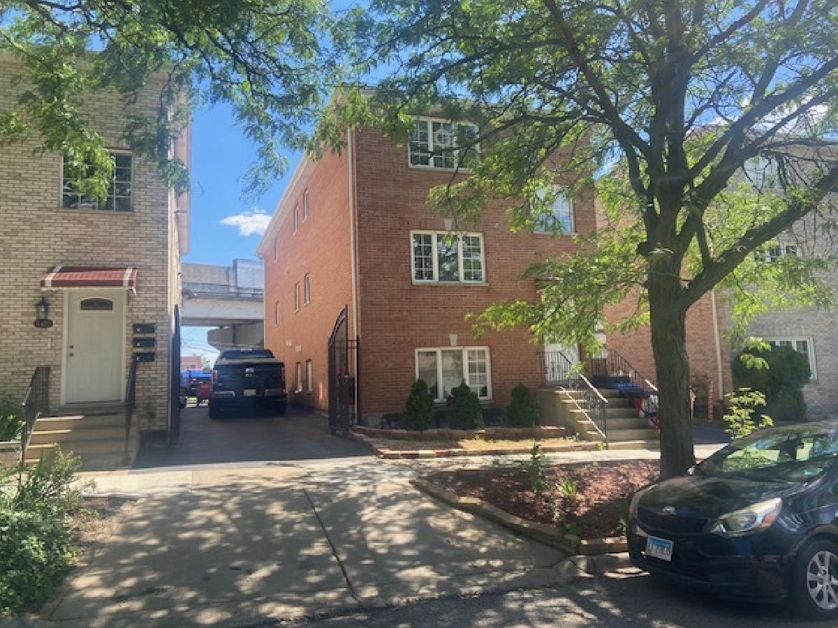  Rented Chicago Illinois, 4407 53rd