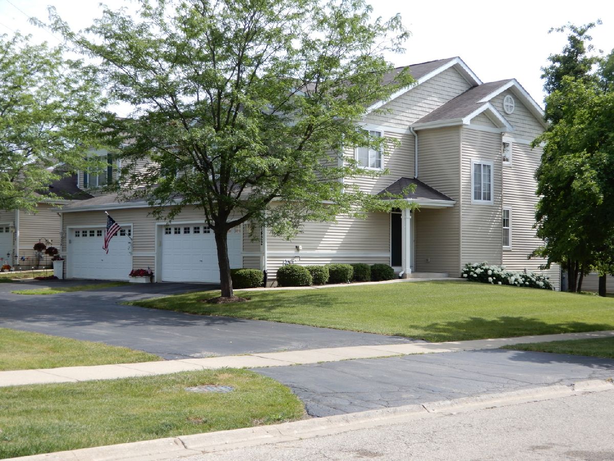 Townhomes Rented Remington Trails Round Lake Illinois, 1422 Remington