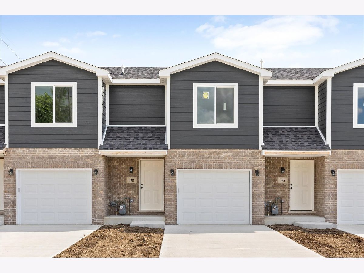  Rented Manteno Illinois, 97 Adams