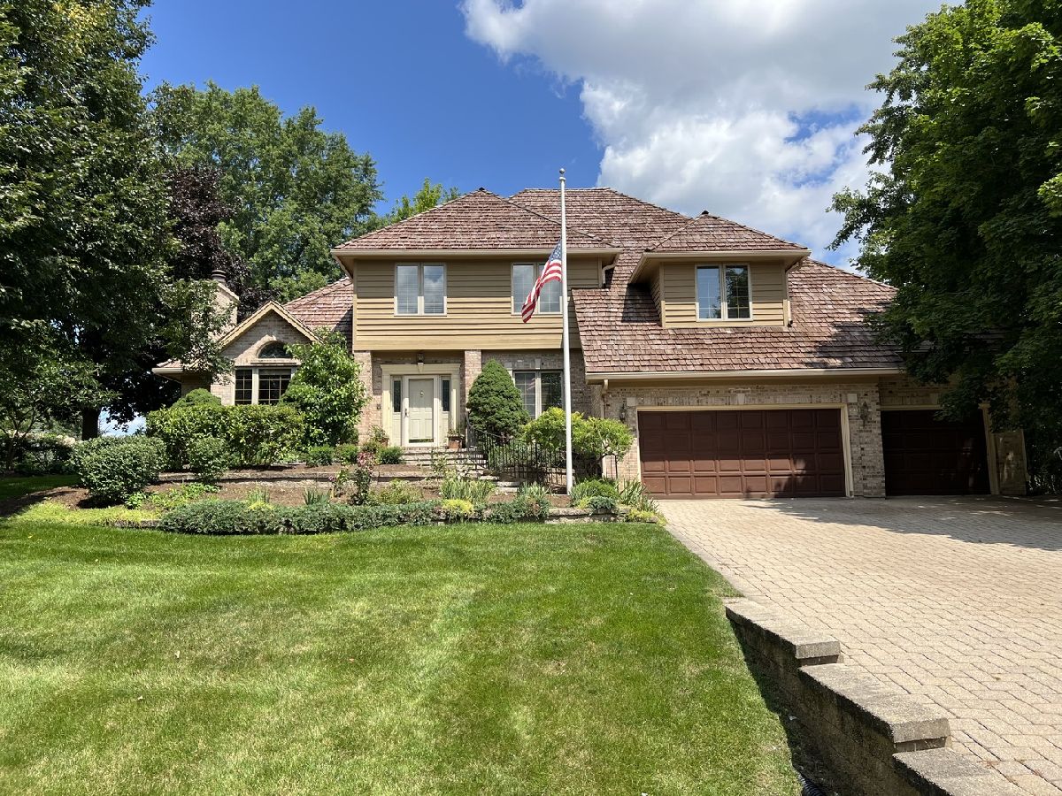 Homes Sold Deer Creek Sleepy Hollow Illinois, 221 Darien