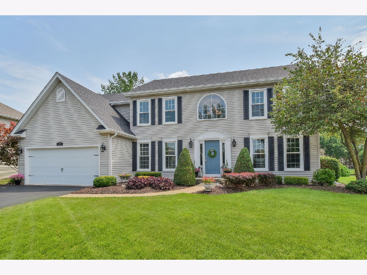 Homes Sold Oakhurst North Aurora Illinois, 2675 Harlstone
