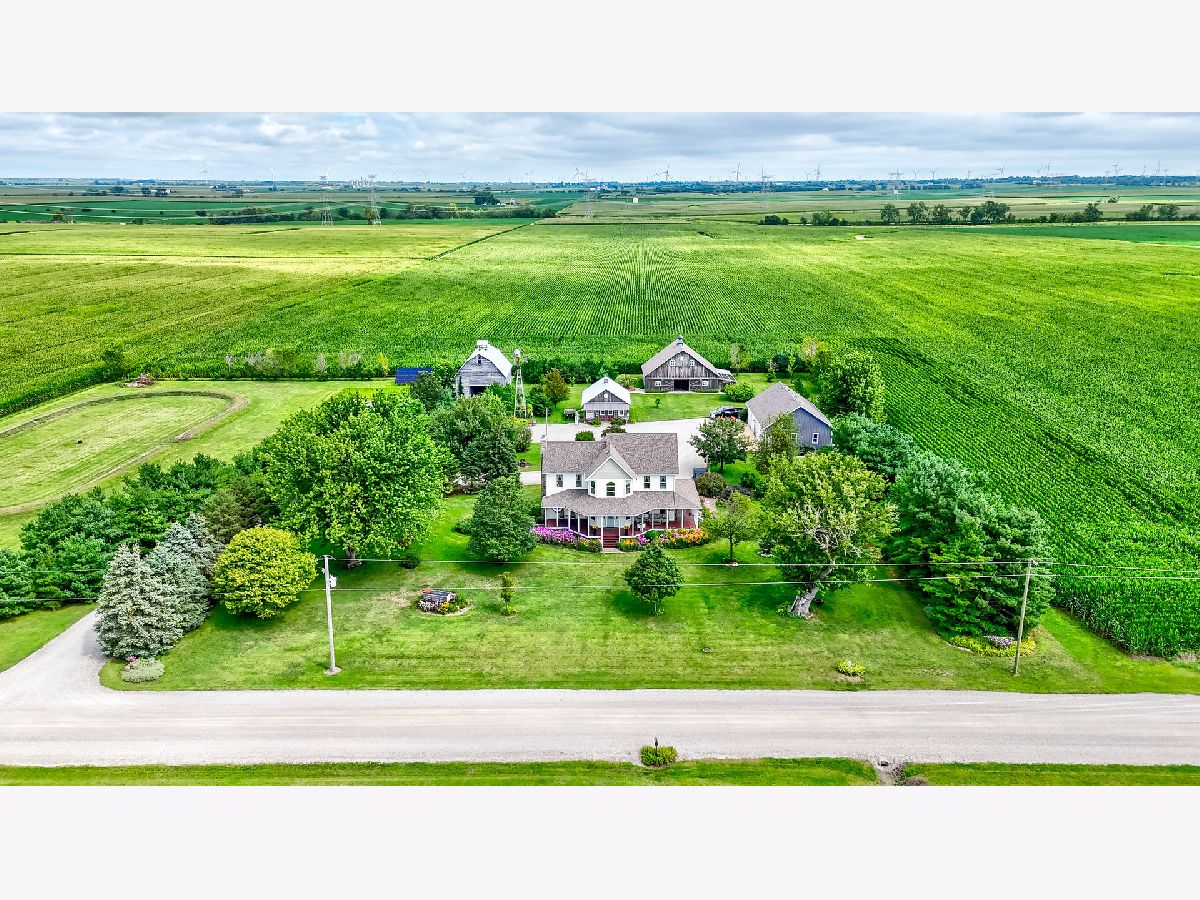  For Sale Blackstone Illinois, 10617 2950 North Road