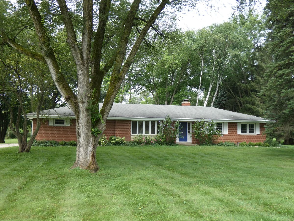  Rented Barrington Hills Illinois, 210B Braeburn