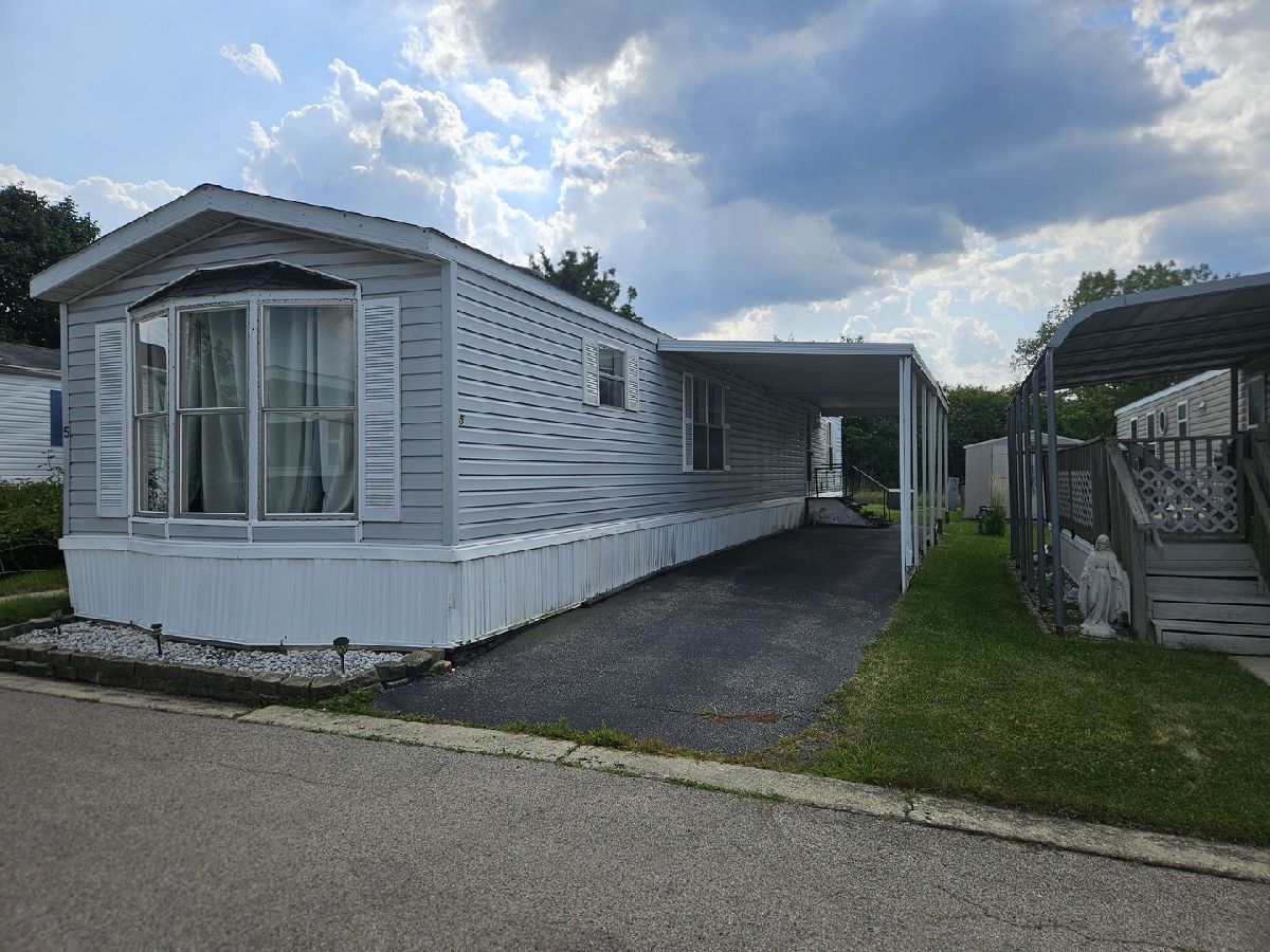 Subdivision Sold Pleasant Ridge West Chicago Illinois, 27W370 Geneva