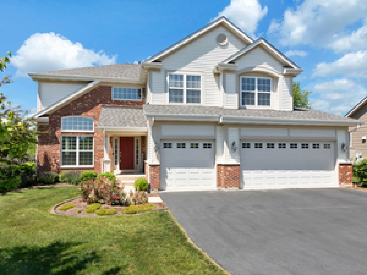 Homes Sold Tanner Trails North Aurora Illinois, 2911 Sauer