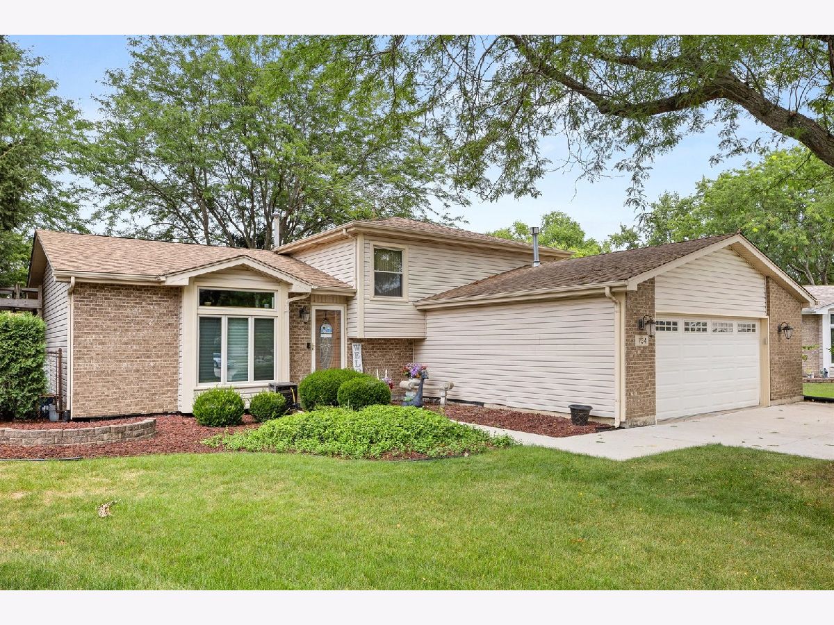 Homes Sold Meadowridge Lockport Illinois, 734 Rosanne