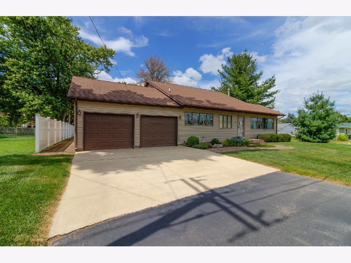 Homes Sold Southland Acres Tuscola Illinois, 1002 Egyptian