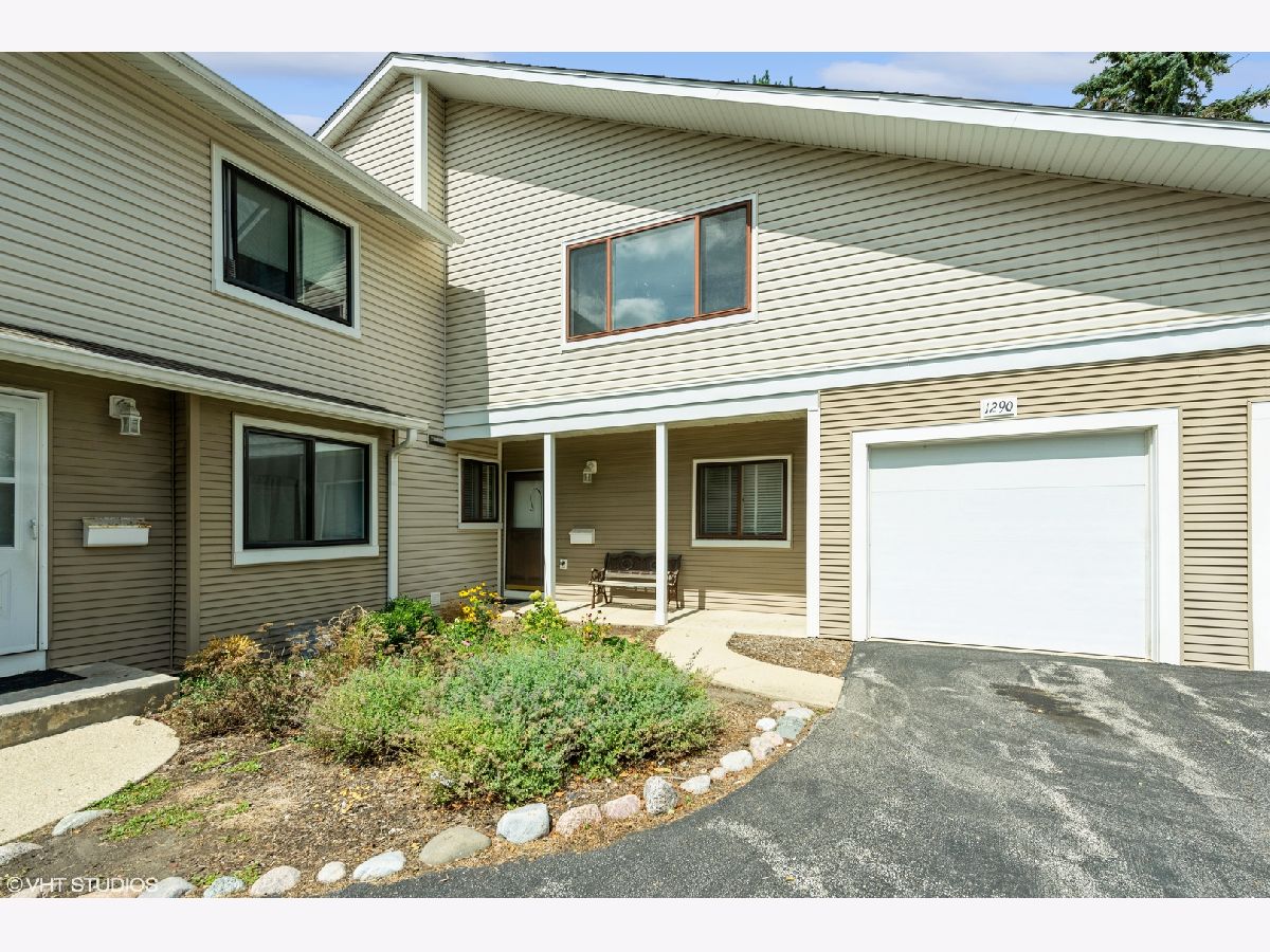 Townhomes & Condos Sold Cunningham Courts Palatine Illinois, 1290 Williams