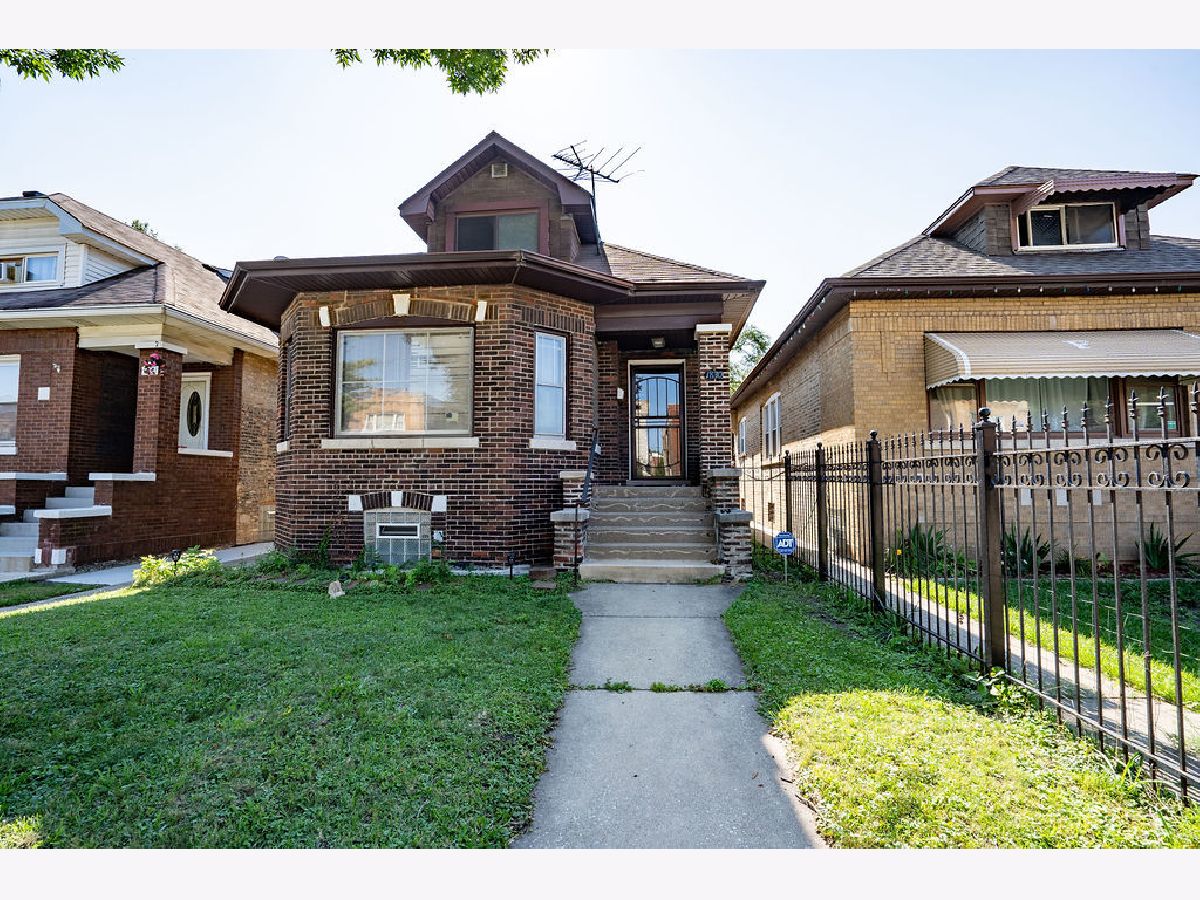 Homes & Townhomes & Condos Sold Galewood Chicago Illinois, 1830 Austin