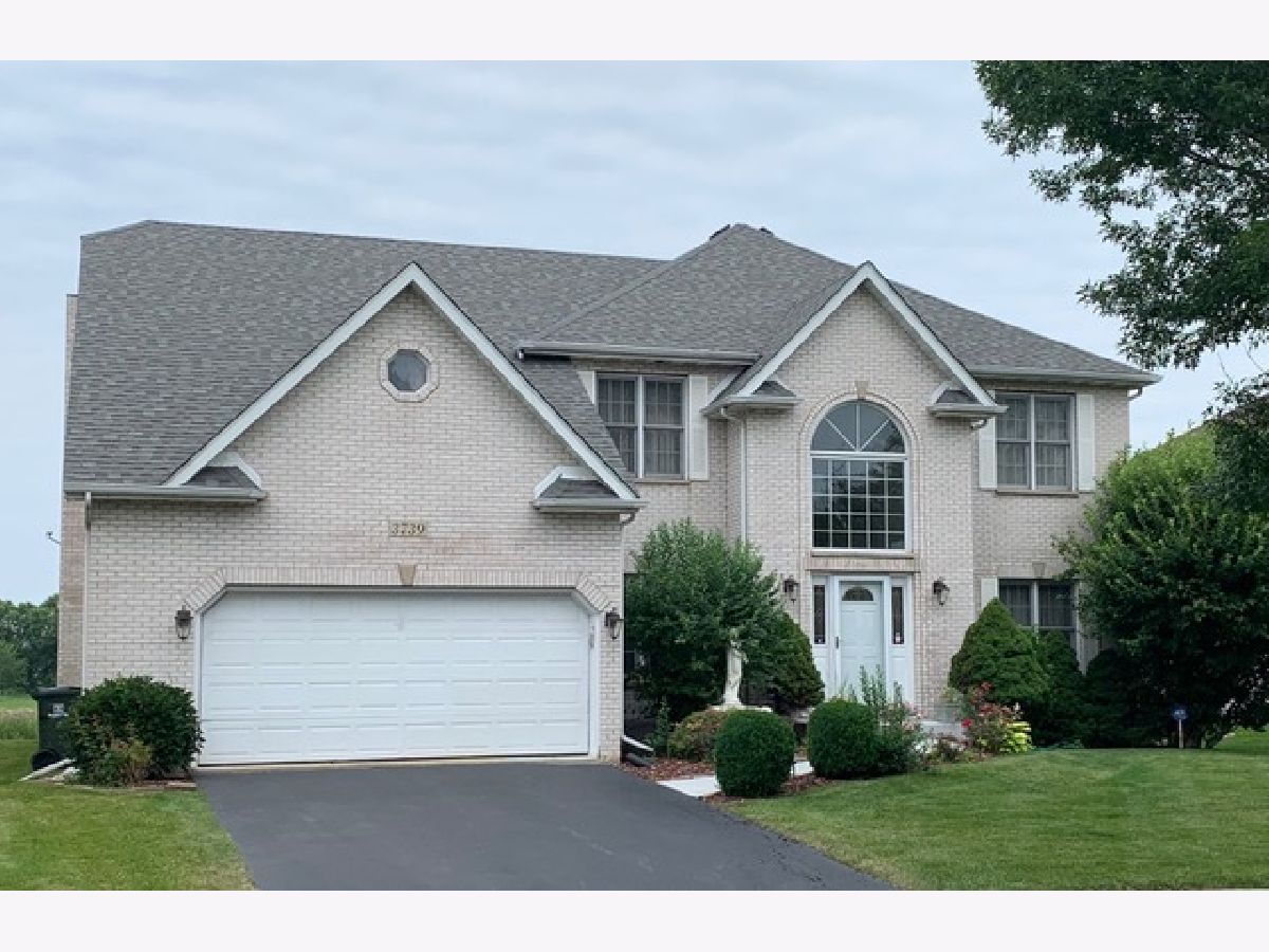 Homes & Townhomes Rented Tall Grass Naperville Illinois, 3739 Mistflower