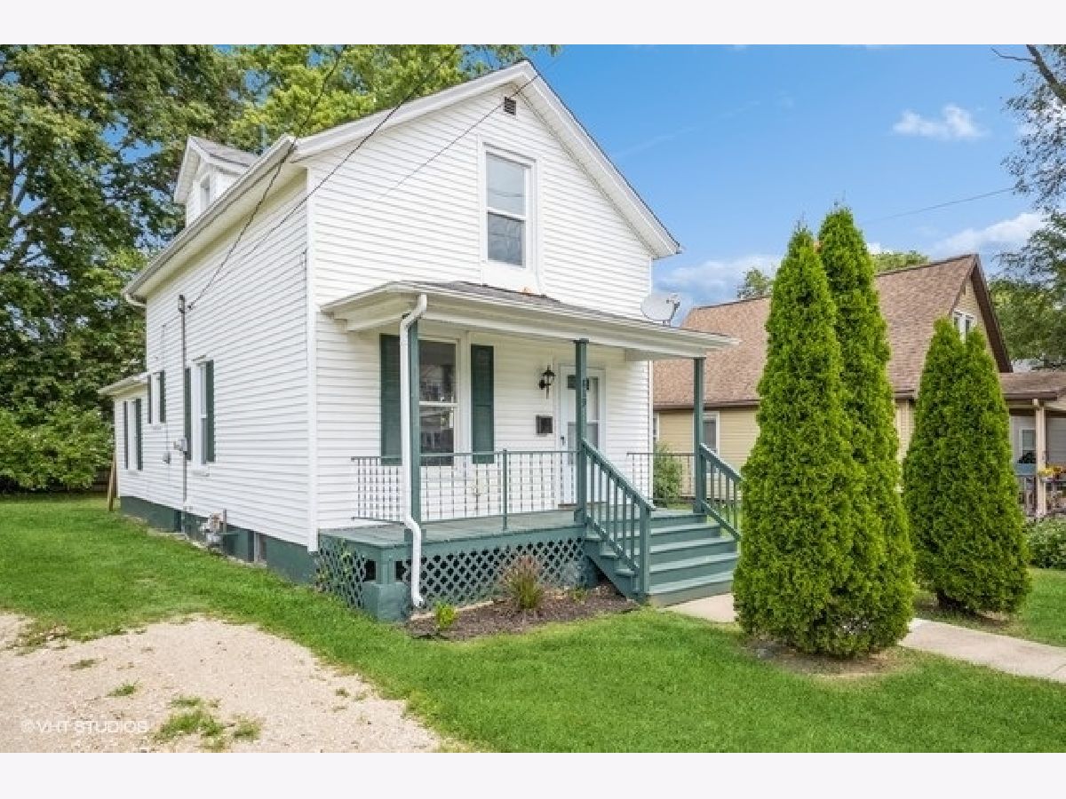 Homes & Condos & Townhomes Sold Miller Park Bloomington Illinois, 819 Oakland