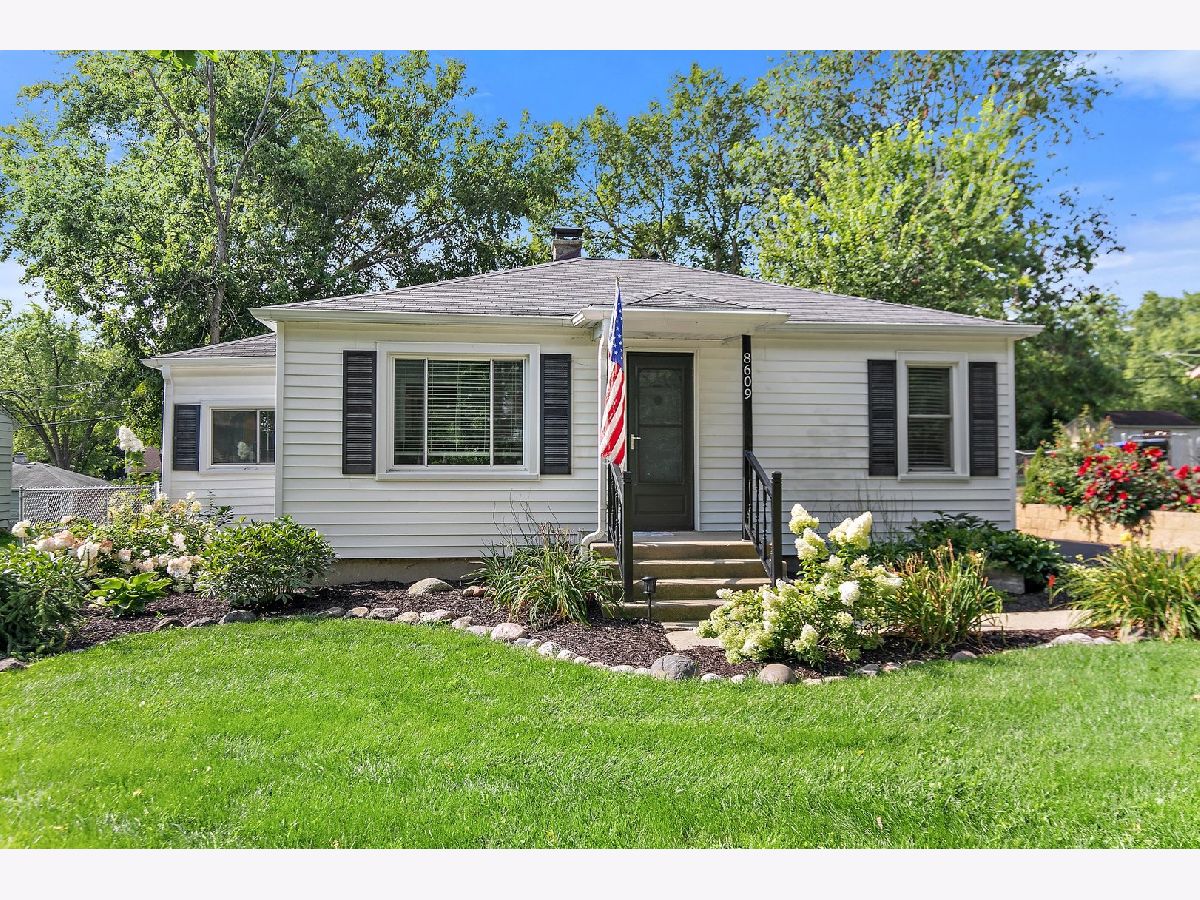 Homes Sold Sunrise Ridge Wonder Lake Illinois, 8609 Acorn Path