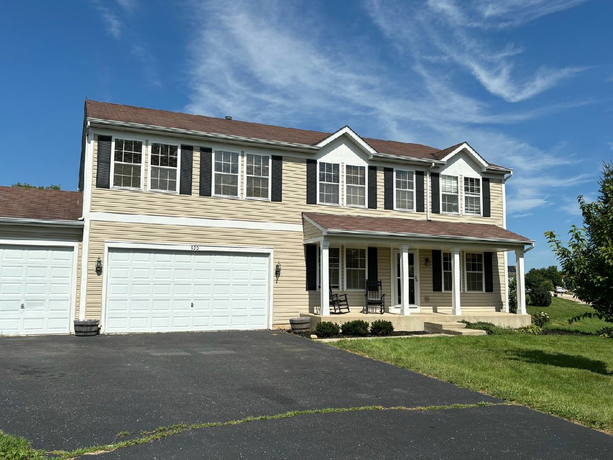 Homes & Condos & Townhomes Sold Prairie Green Poplar Grove Illinois, 420 Springmeadow