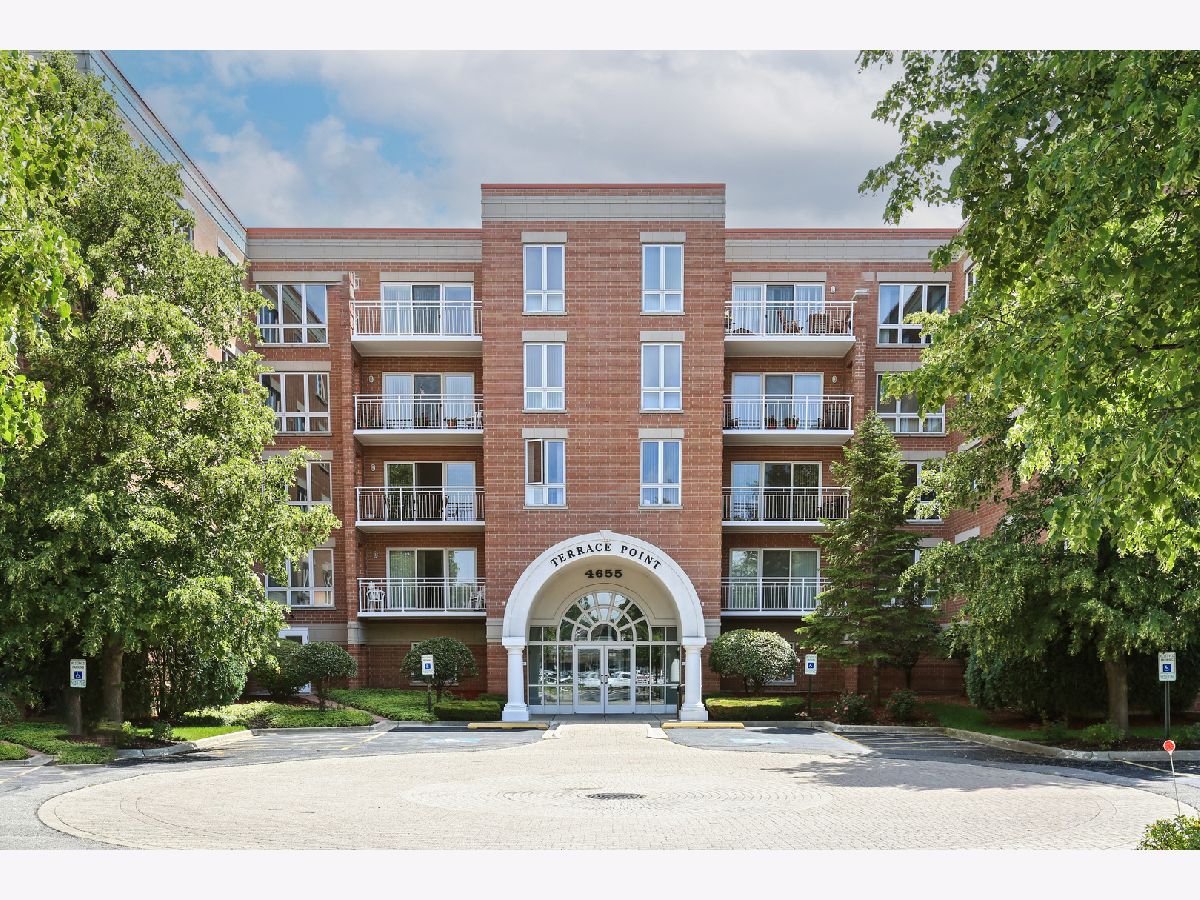 Condominiums Sold Terrace Point Condos Norridge Illinois, 4655 Cumberland