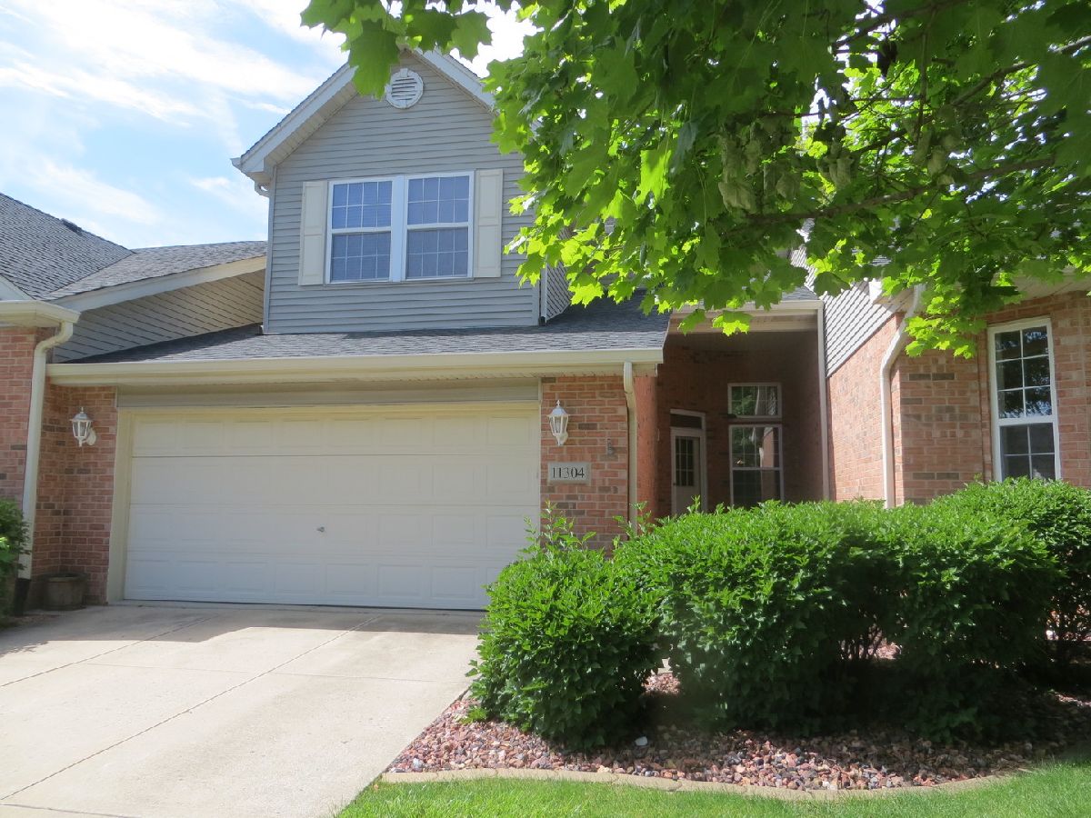 Townhomes Sold Hamilton Crossing Mokena Illinois, 11304 Wild Berry