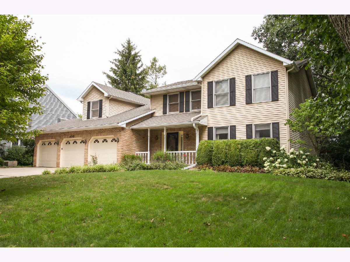 Homes & Condos & Townhomes Sold Westbrook Normal Illinois, 410 Grove