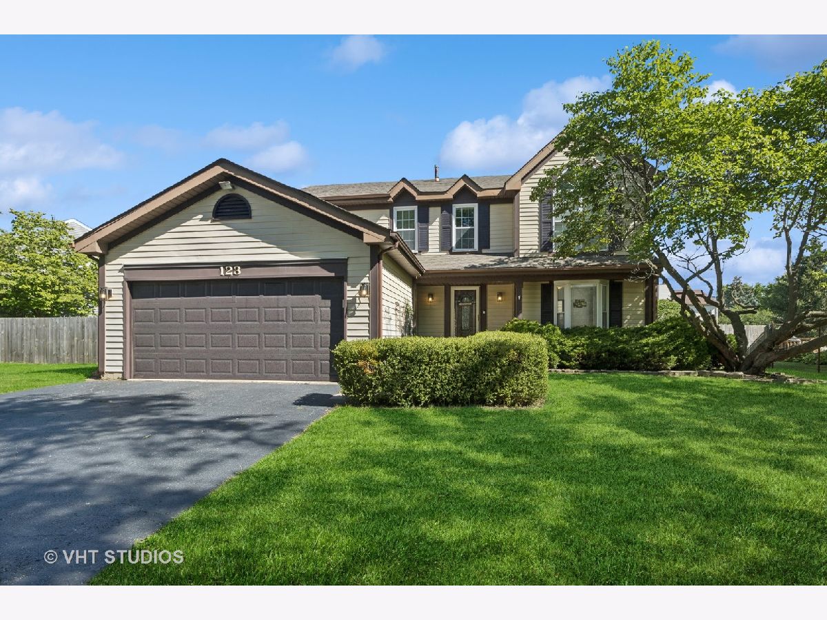 Homes Sold Chasewood Lake Zurich Illinois, 123 Harbor