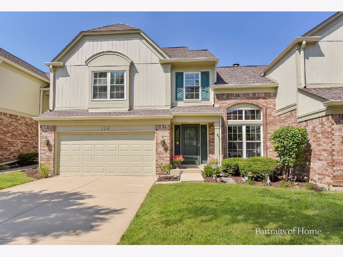 Townhomes Sold Chateau Lorraine Bloomingdale Illinois, 124 Alsace