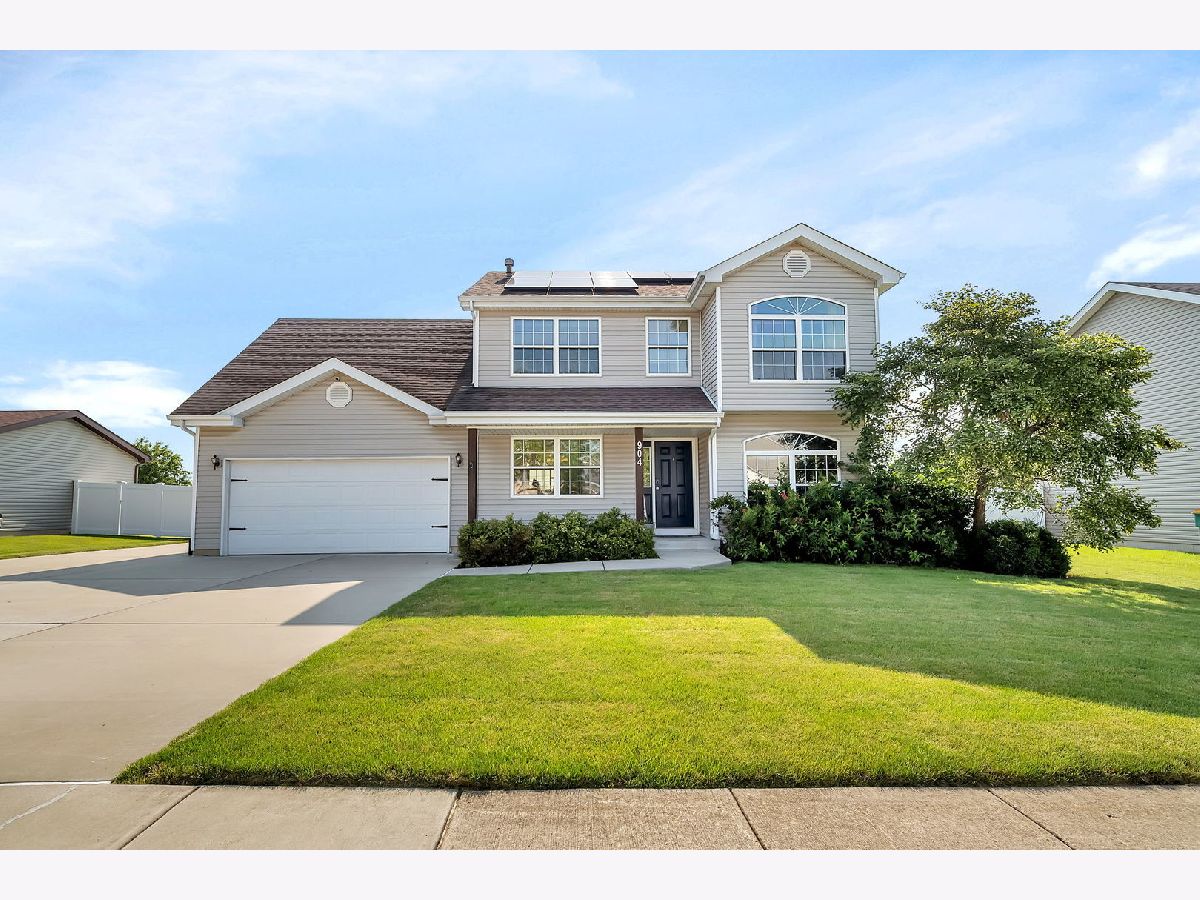 Homes & Condos & Townhomes Sold Meadowbrook Elwood Illinois, 904 Laurel