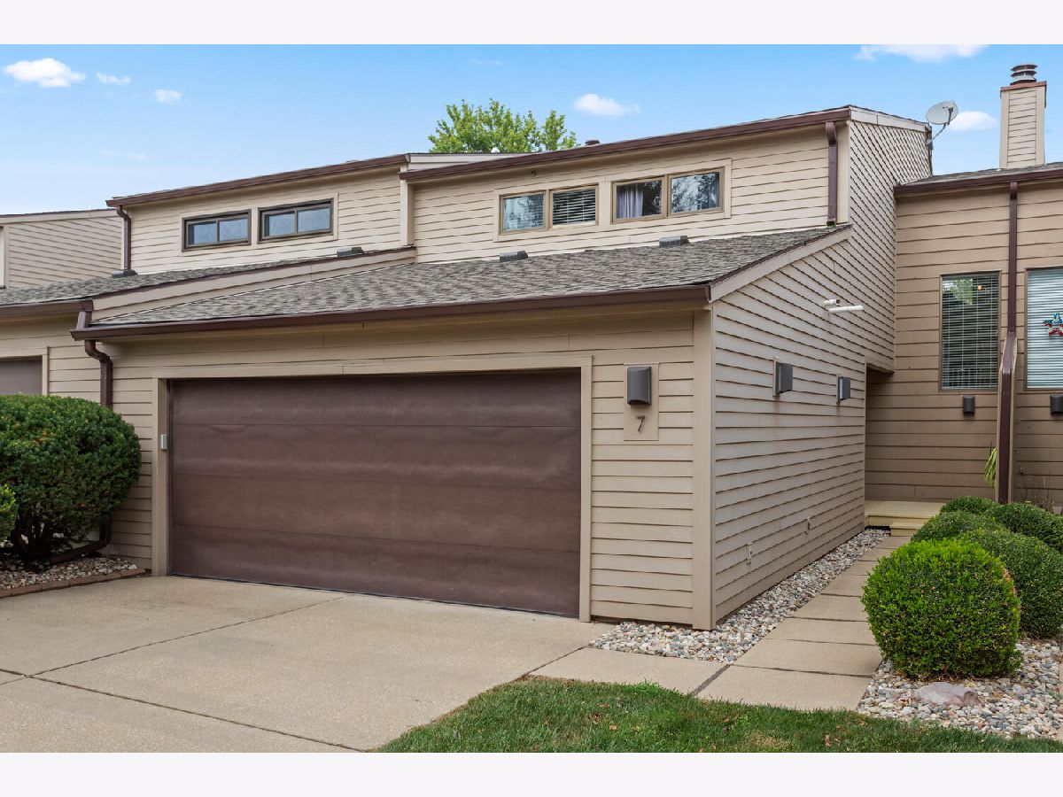 Condos & Townhomes Sold Briar Hill Champaign Illinois, 7 Briar Hill