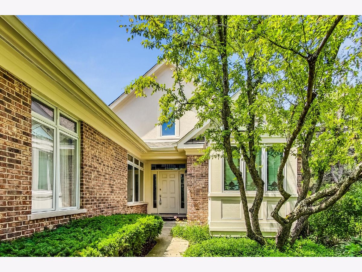 Townhomes & Homes Sold Cotswold Northbrook Illinois, 2548 Buckland