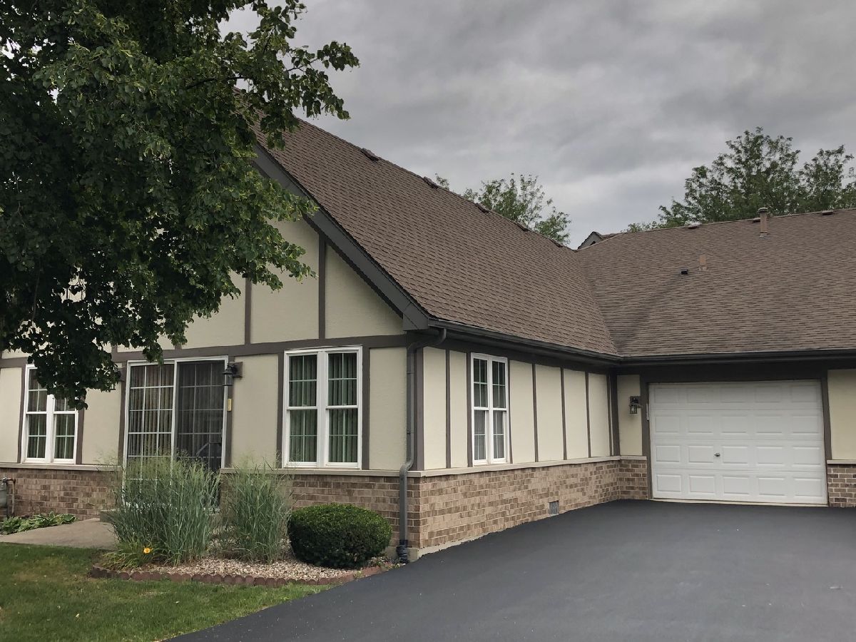 Townhomes Sold Willow Falls Crest Hill Illinois, 1842 Willow Circle