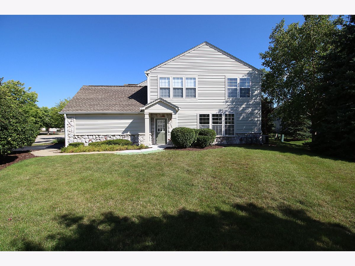 Townhomes & Condos Sold Townes Of Auburn Lakes Plainfield Illinois, 11821 Ford