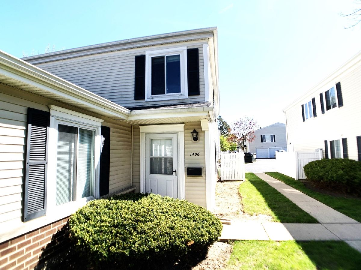 Townhomes & Condos Rented Quincy Park Prospect Heights Illinois, 1406 Cove
