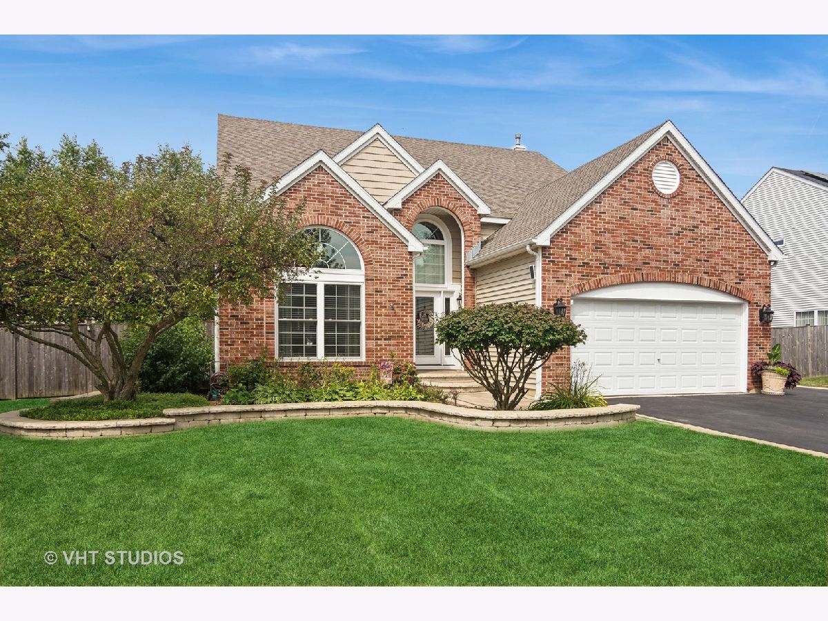 Homes Sold Westridge Bartlett Illinois, 150 Rushmore