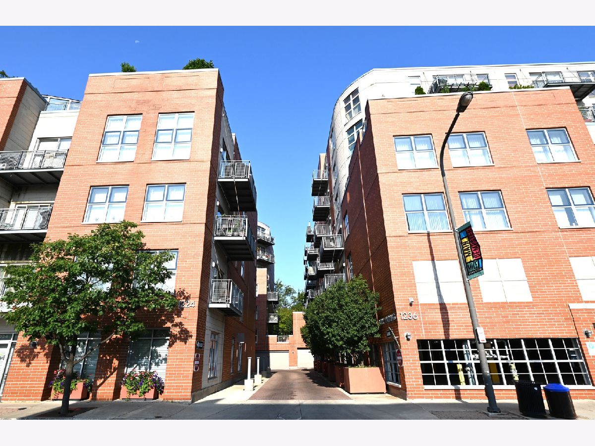 Condominiums Sold Chicago Avenue Place Evanston Illinois, 1236 Chicago