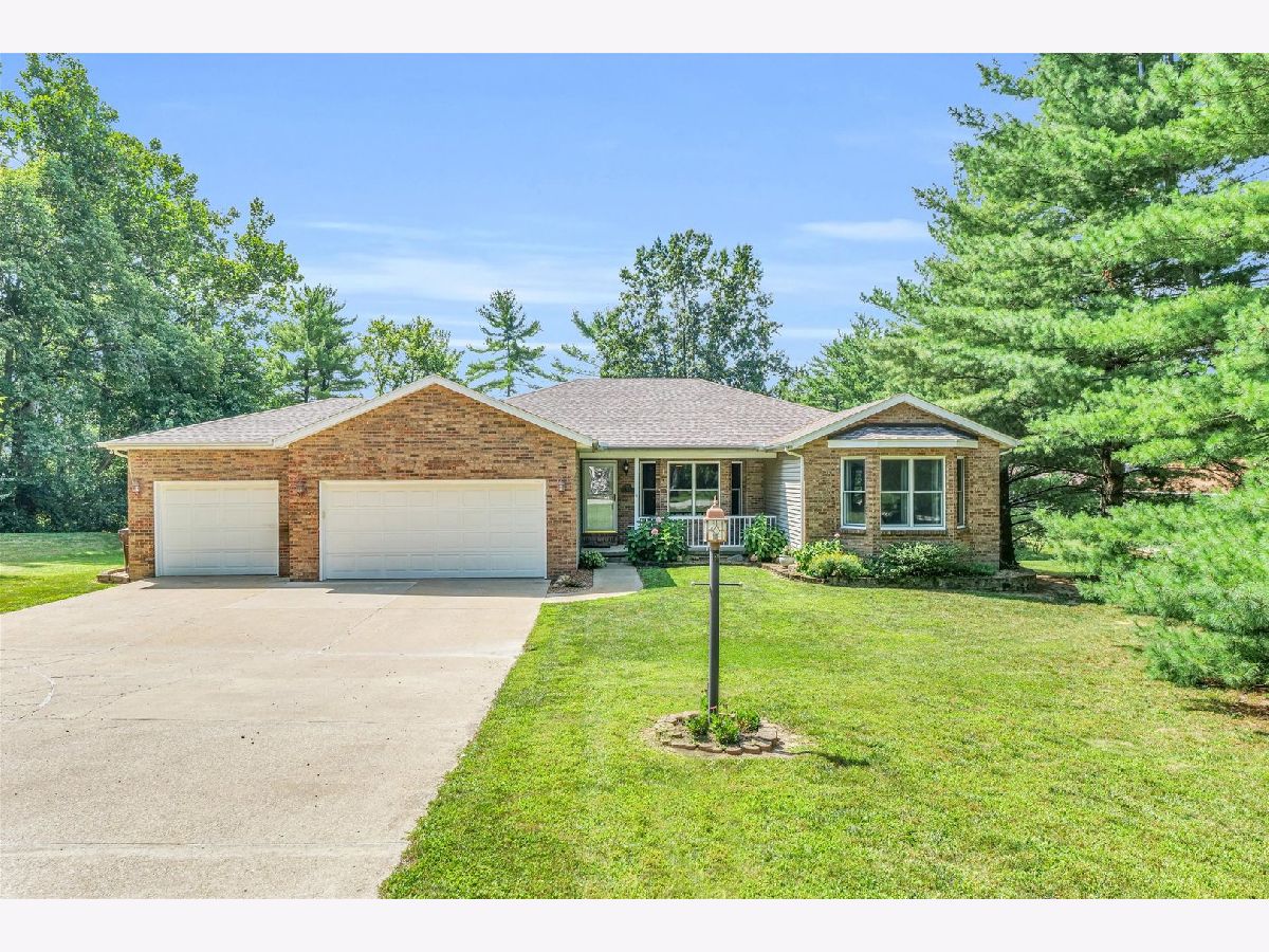  Sold White Heath Illinois, 18 Hickory