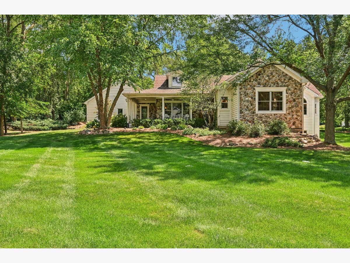 Homes Sold River Pointe Cary Illinois, 1011 Hilary