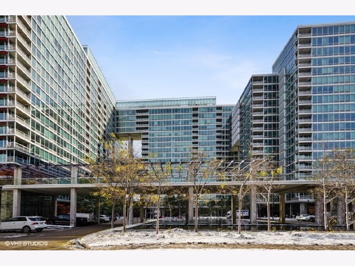 Condominiums Rented Optima Old Orchard Woods Skokie Illinois, 9725 Woods