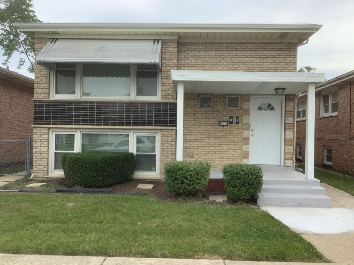  Rented Harvey Illinois, 15735 Carse