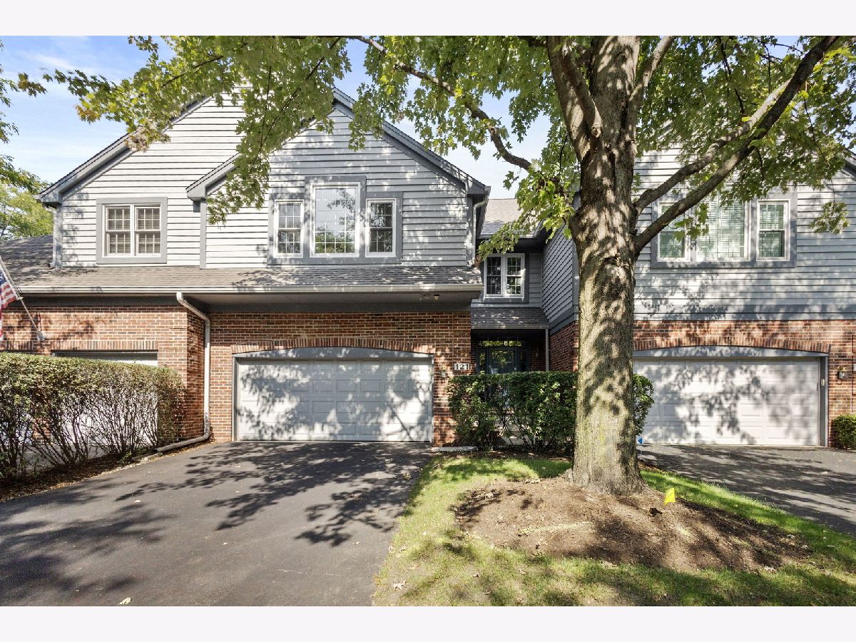 Townhomes & Homes Sold Chasemoor Burr Ridge Illinois, 121 Northgate