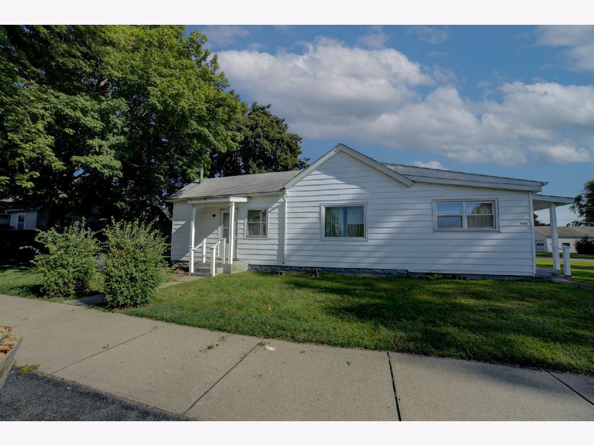  Sold Crescent City Illinois, 408 South