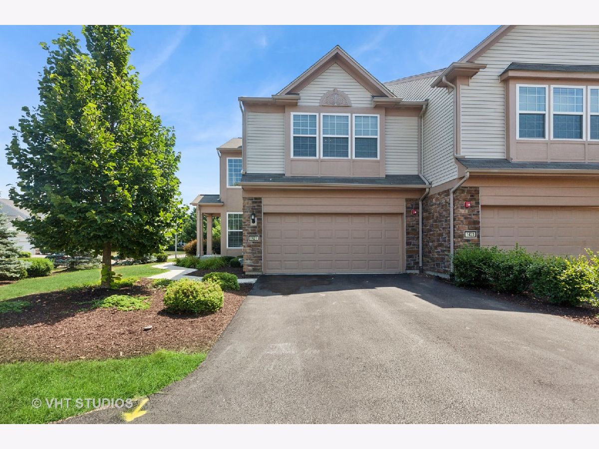  Sold Yorkville Illinois, 1431 Crimson
