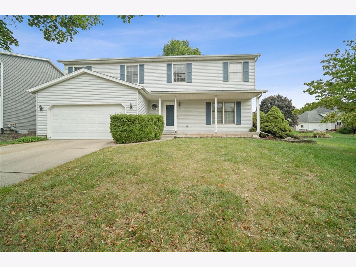 Homes & Condos & Townhomes Sold Northpoint Bloomington Illinois, 303 Beacon