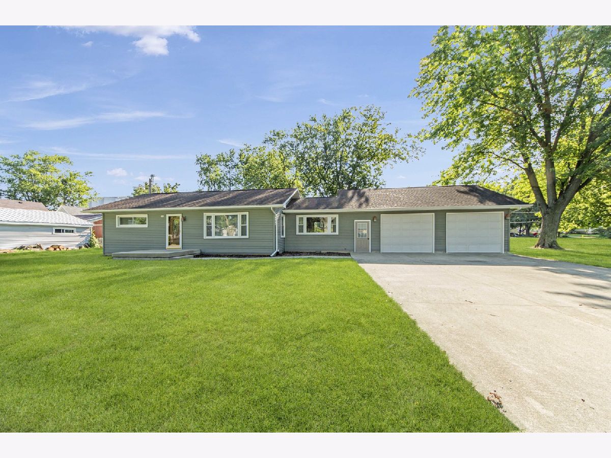 Sold Wenona Illinois, 307 Walnut