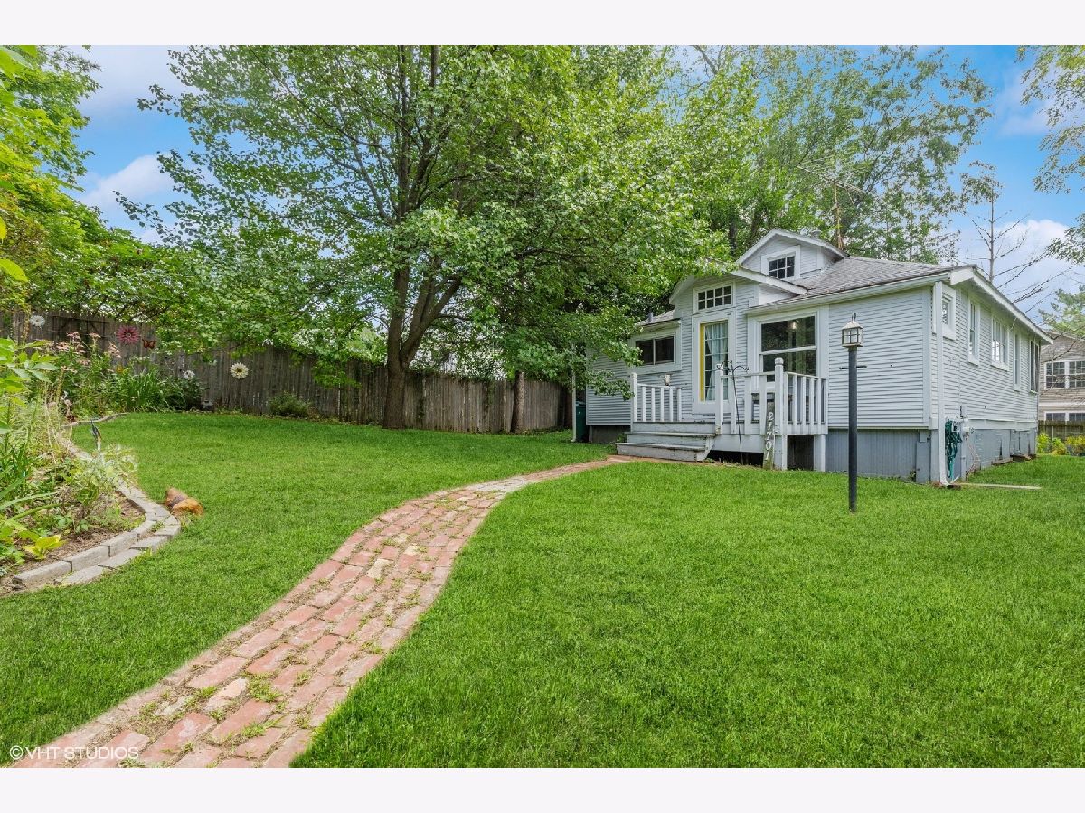Homes Sold Crooked Lake Oaks Lake Villa Illinois, 21701 Willow