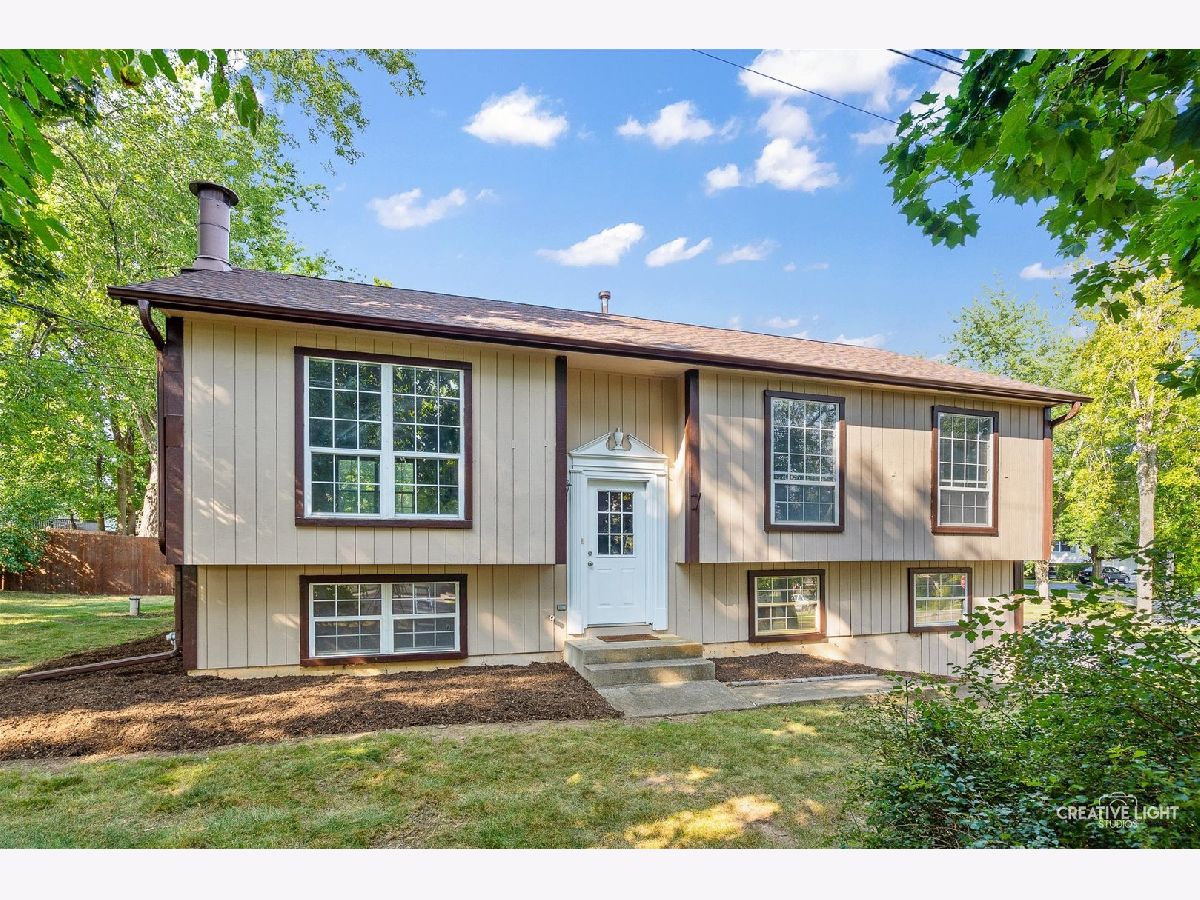 Homes Sold Forest Lake Lake Zurich Illinois, 23726 Overhill