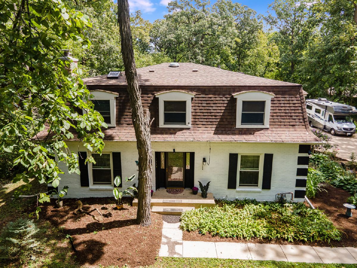 Homes Sold Walnut Woods Naperville Illinois, 2340 Lisson